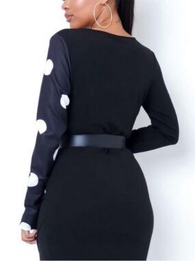 CIEN Polka Dot One Sleeve Belted Dress